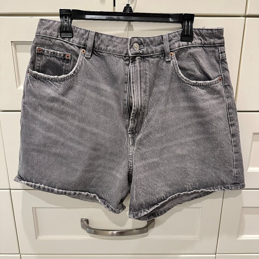 ZARA Womens Gray Denim Shorts, 4" Inseam, Size 12